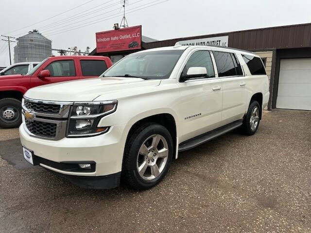 2015 CHEVROLET Suburban
