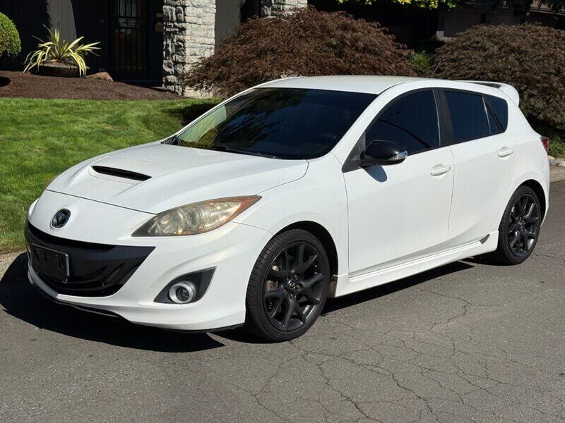 2013 MAZDA Mazda3