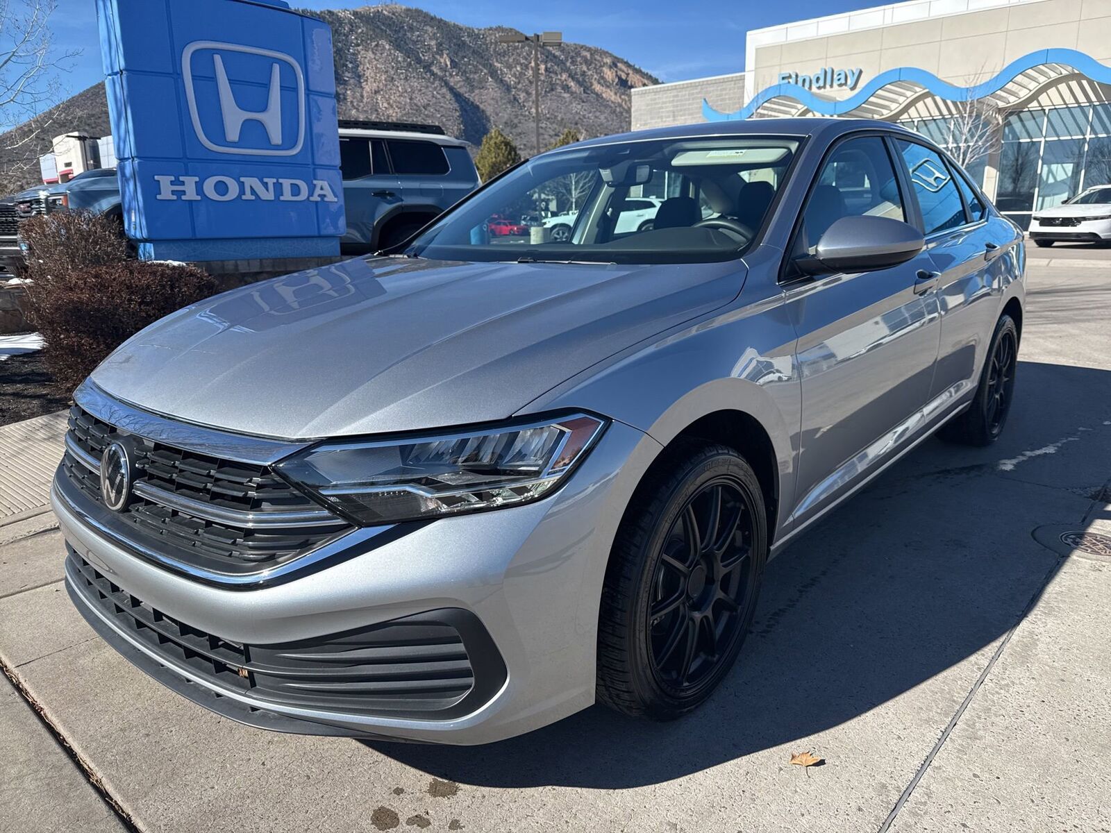 2024 VOLKSWAGEN Jetta