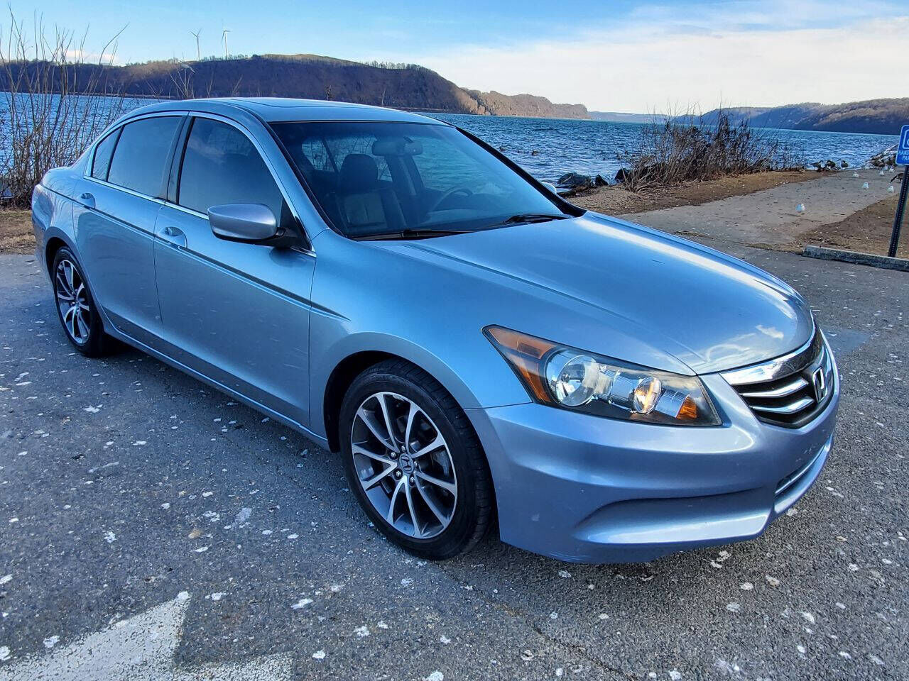 2011 HONDA Accord