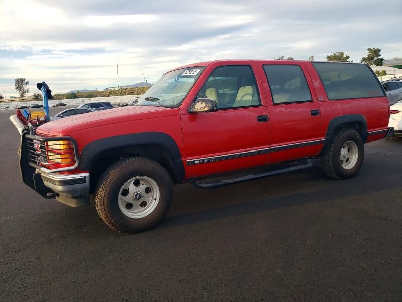 GMC Suburban