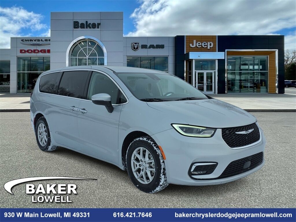 2023 CHRYSLER Pacifica