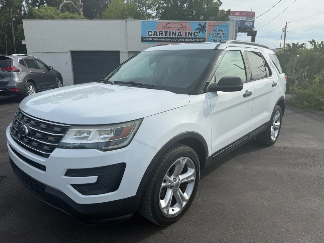 2017 FORD Explorer