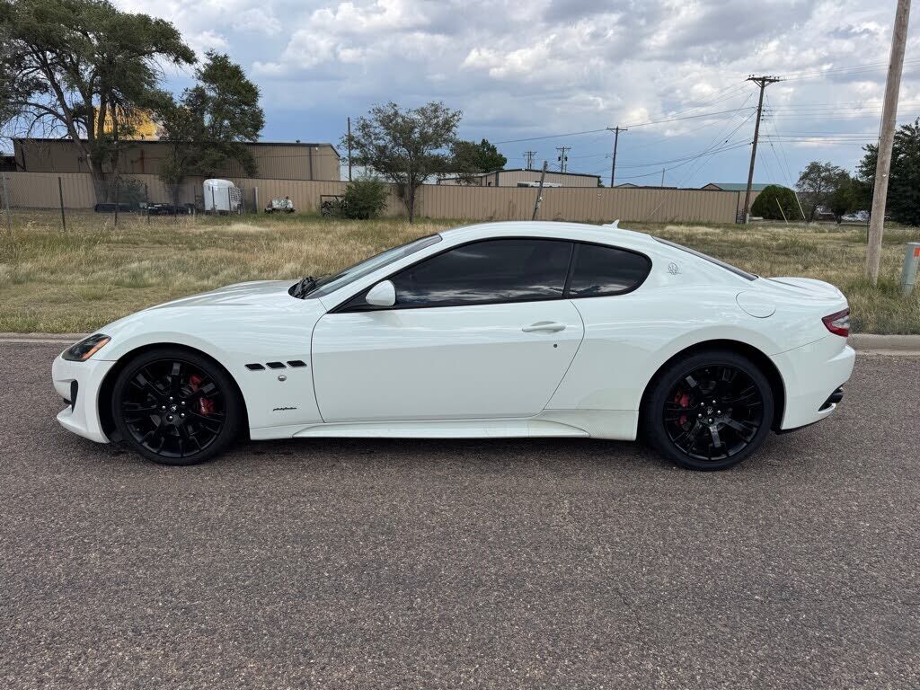 2016 MASERATI Granturismo