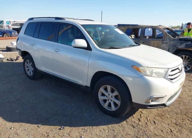 2013 TOYOTA Highlander