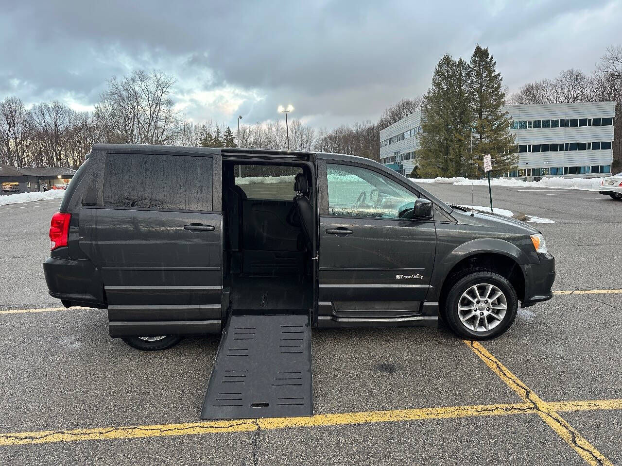 2011 DODGE Grand Caravan