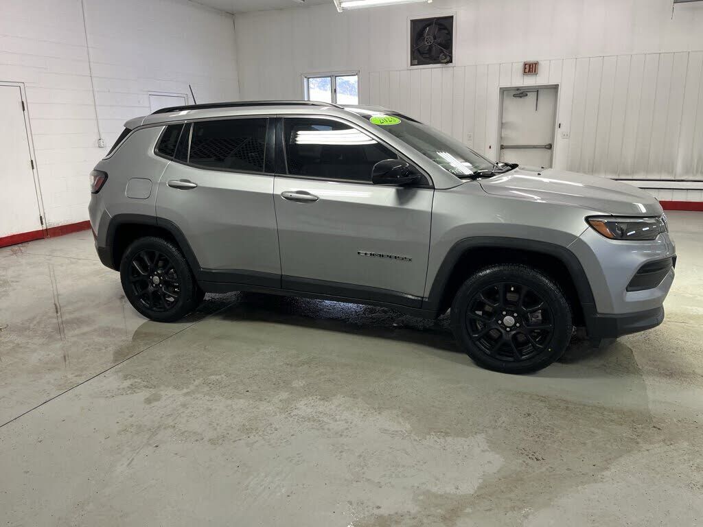 2023 JEEP Compass