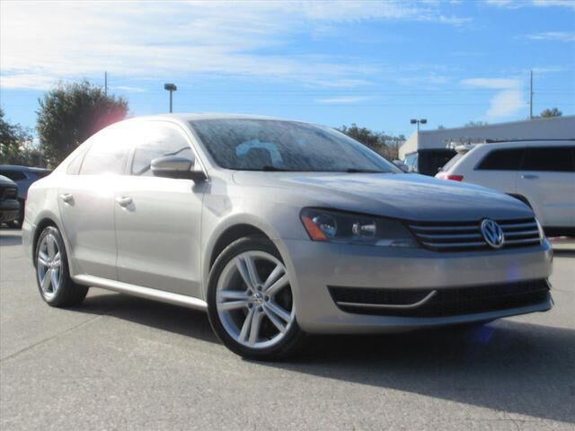 2014 VOLKSWAGEN Passat