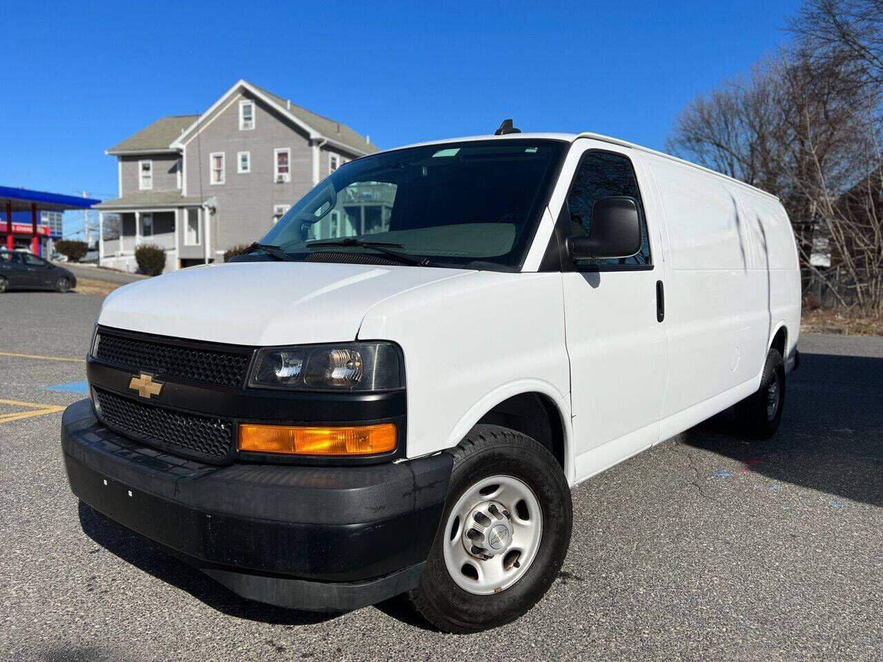 2020 CHEVROLET Express