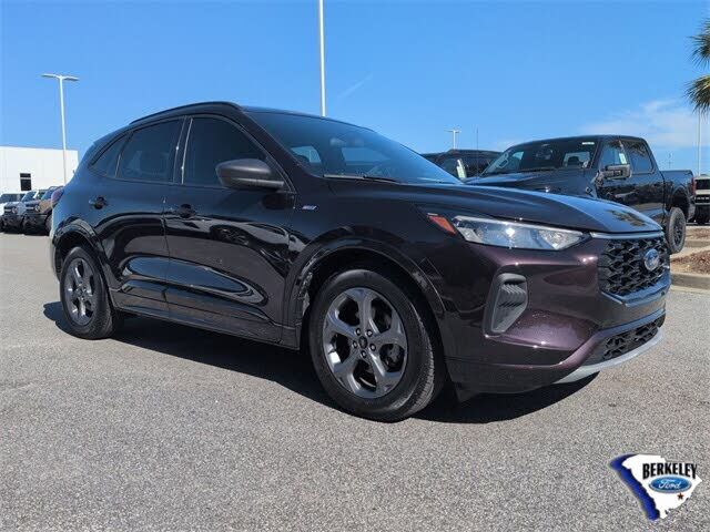 2023 FORD Escape