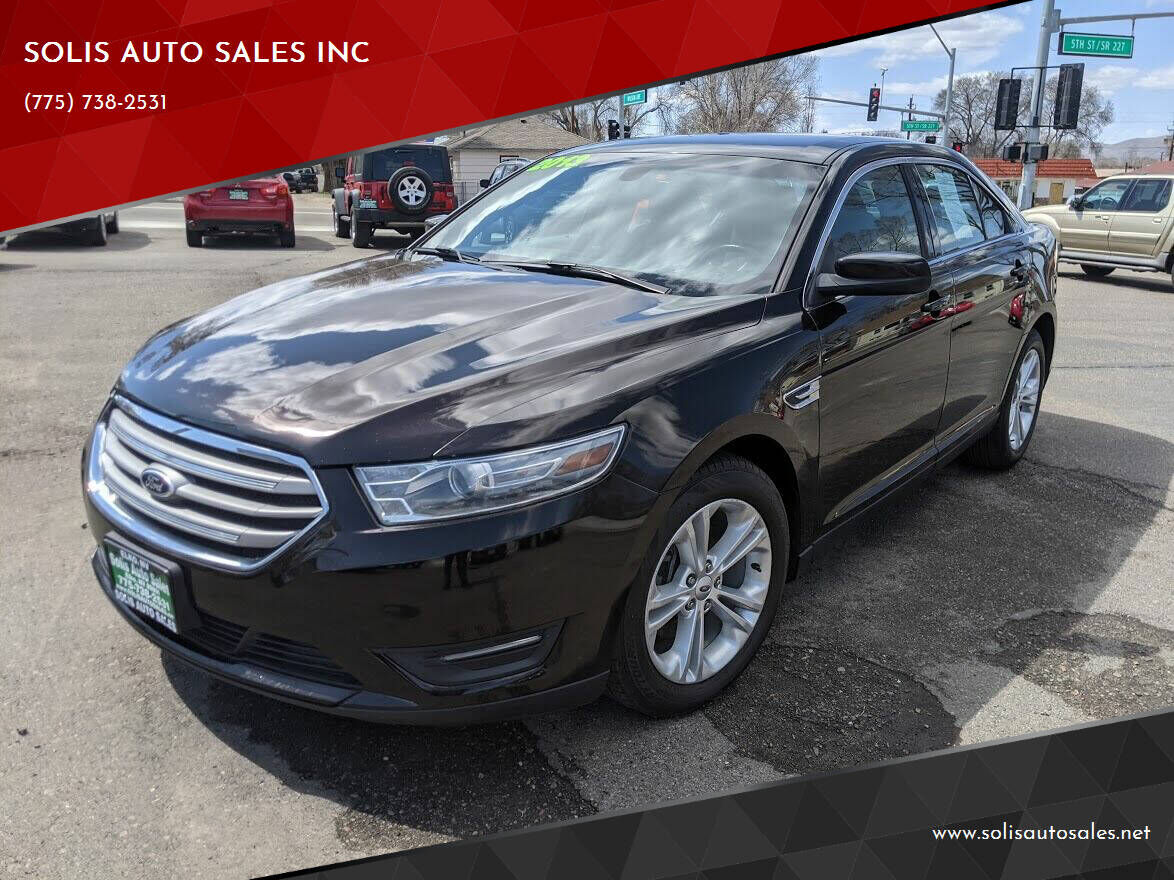 2013 FORD Taurus