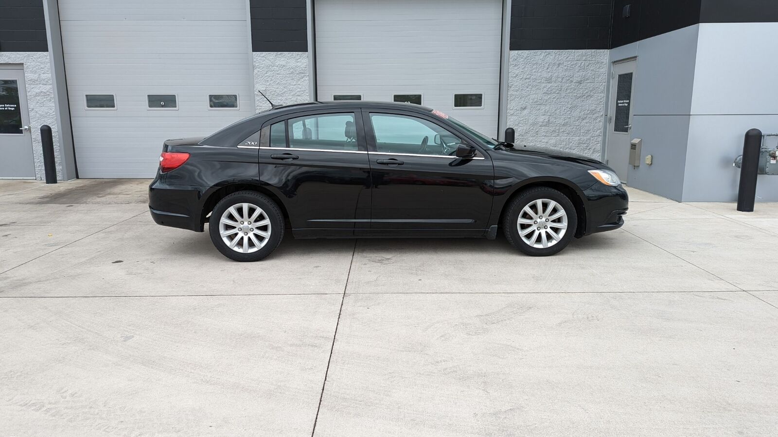 2012 CHRYSLER 200