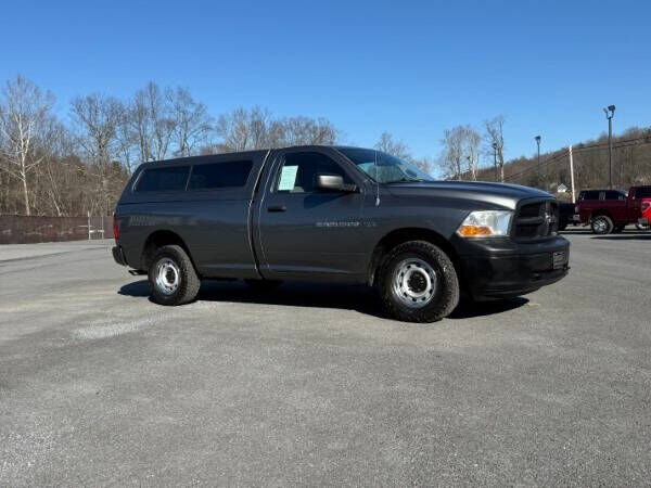 2012 DODGE Ram