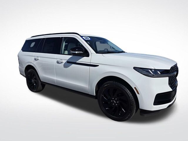 2026 LINCOLN Navigator