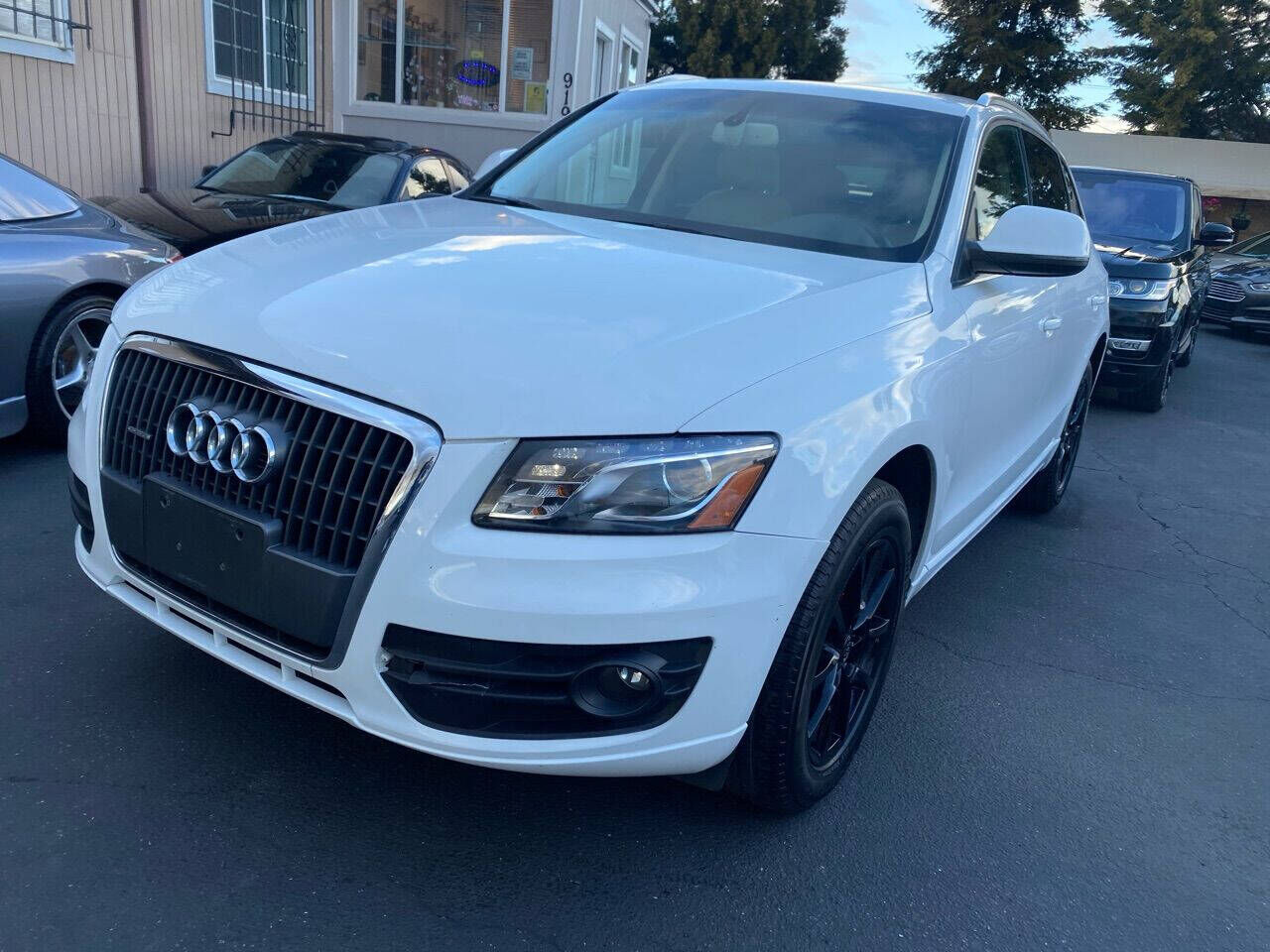 2011 AUDI Q5