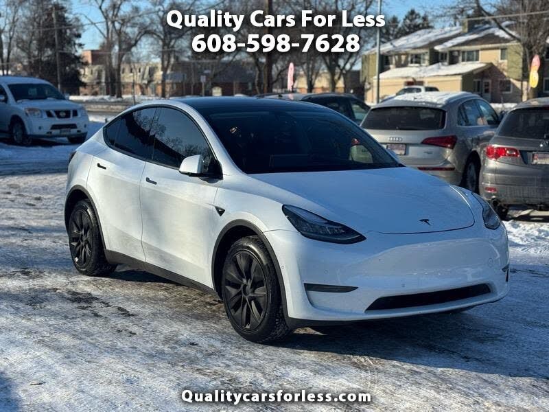 2021 TESLA Model Y