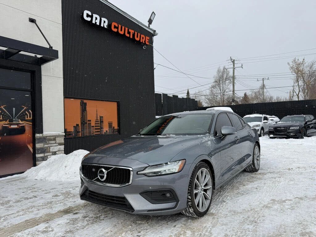 2021 VOLVO S60