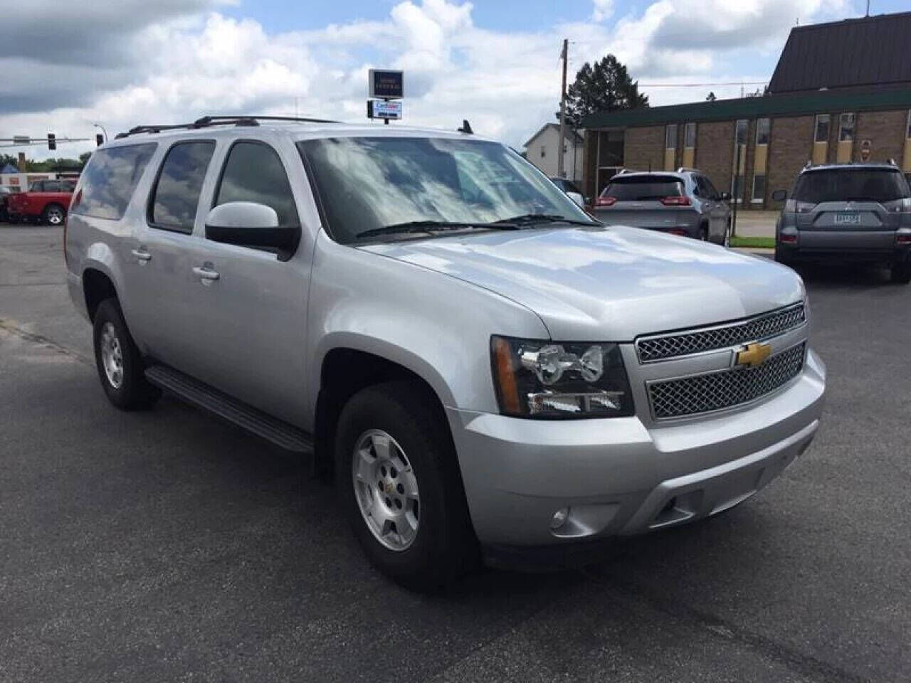 2014 CHEVROLET Suburban