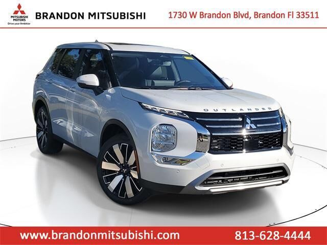 2026 MITSUBISHI Outlander