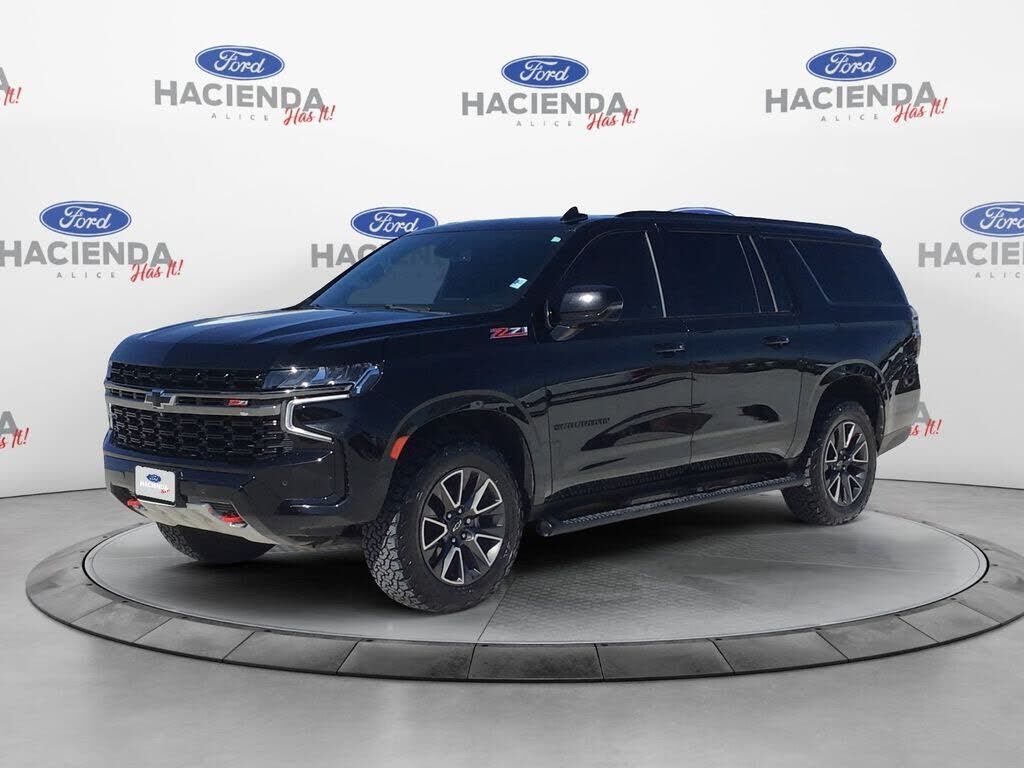 2022 CHEVROLET Suburban