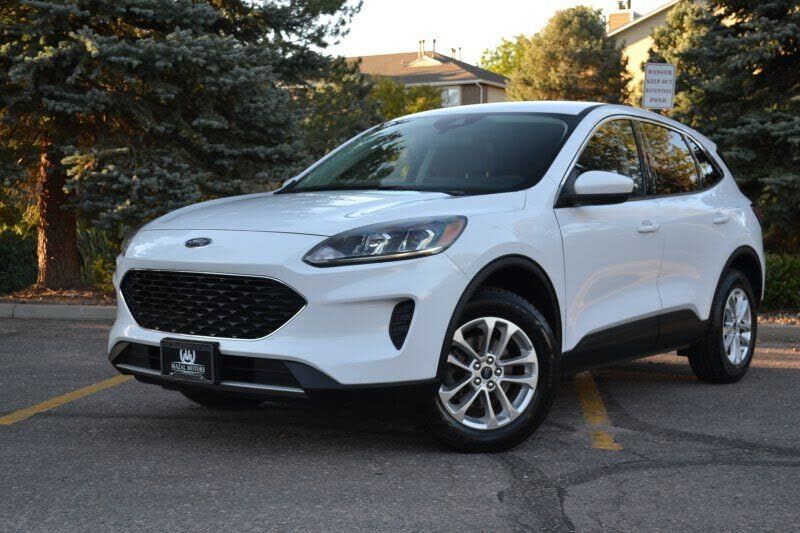 2021 FORD Escape