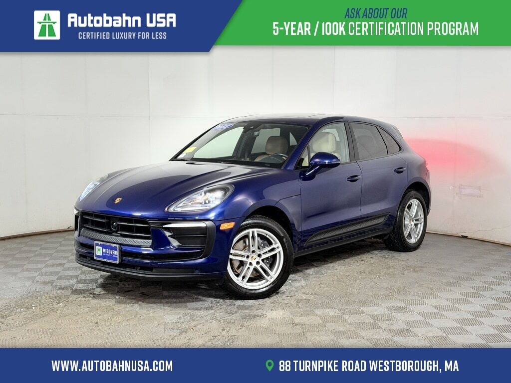 2023 PORSCHE Macan