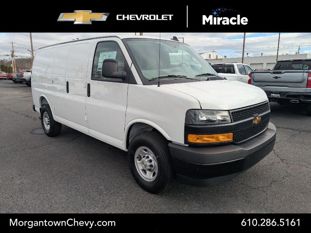 2025 CHEVROLET Express