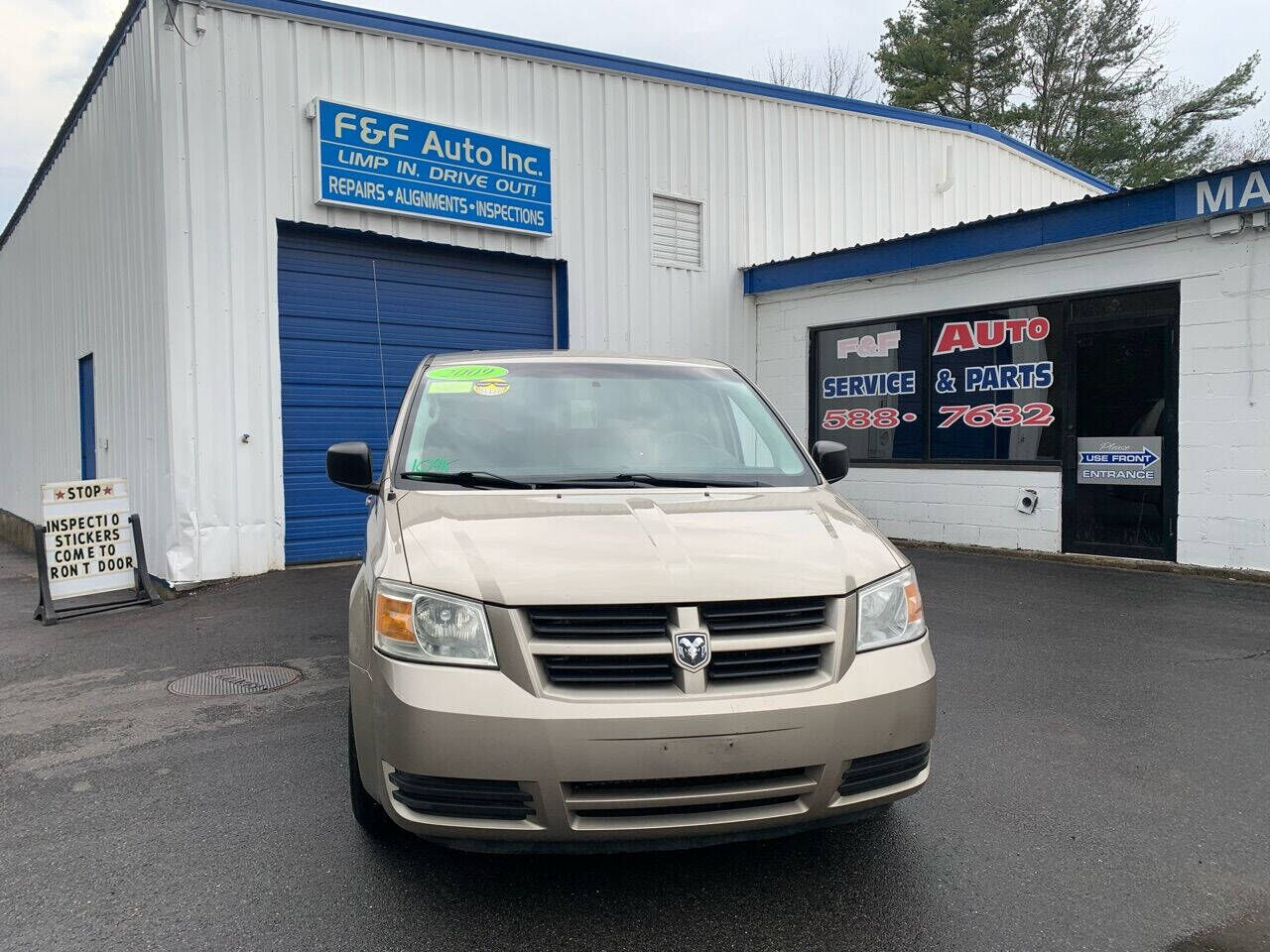 2009 DODGE Grand Caravan