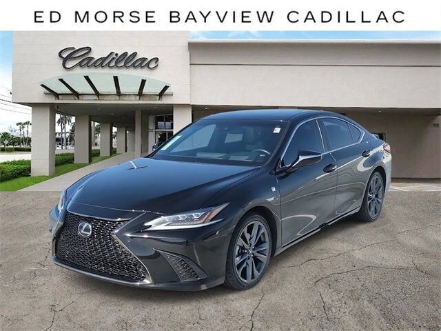 2021 LEXUS ES