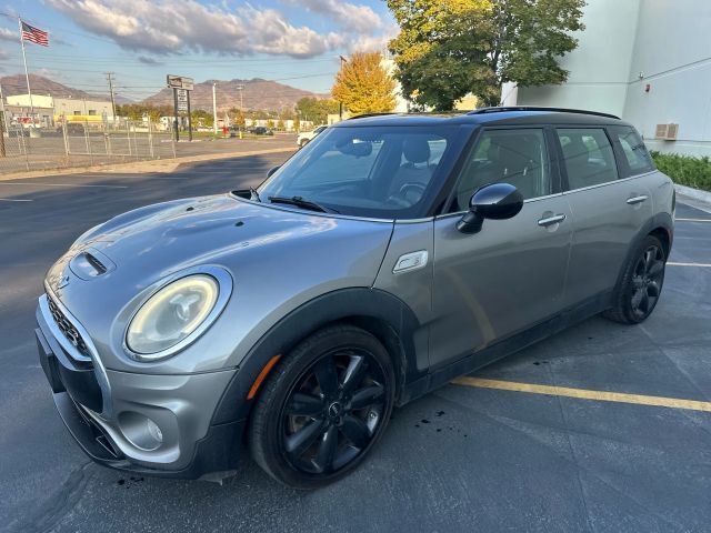 2016 MINI Clubman