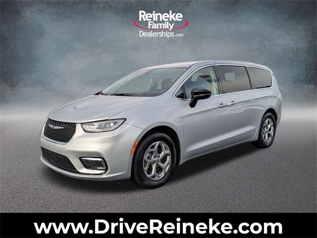 2024 CHRYSLER Pacifica