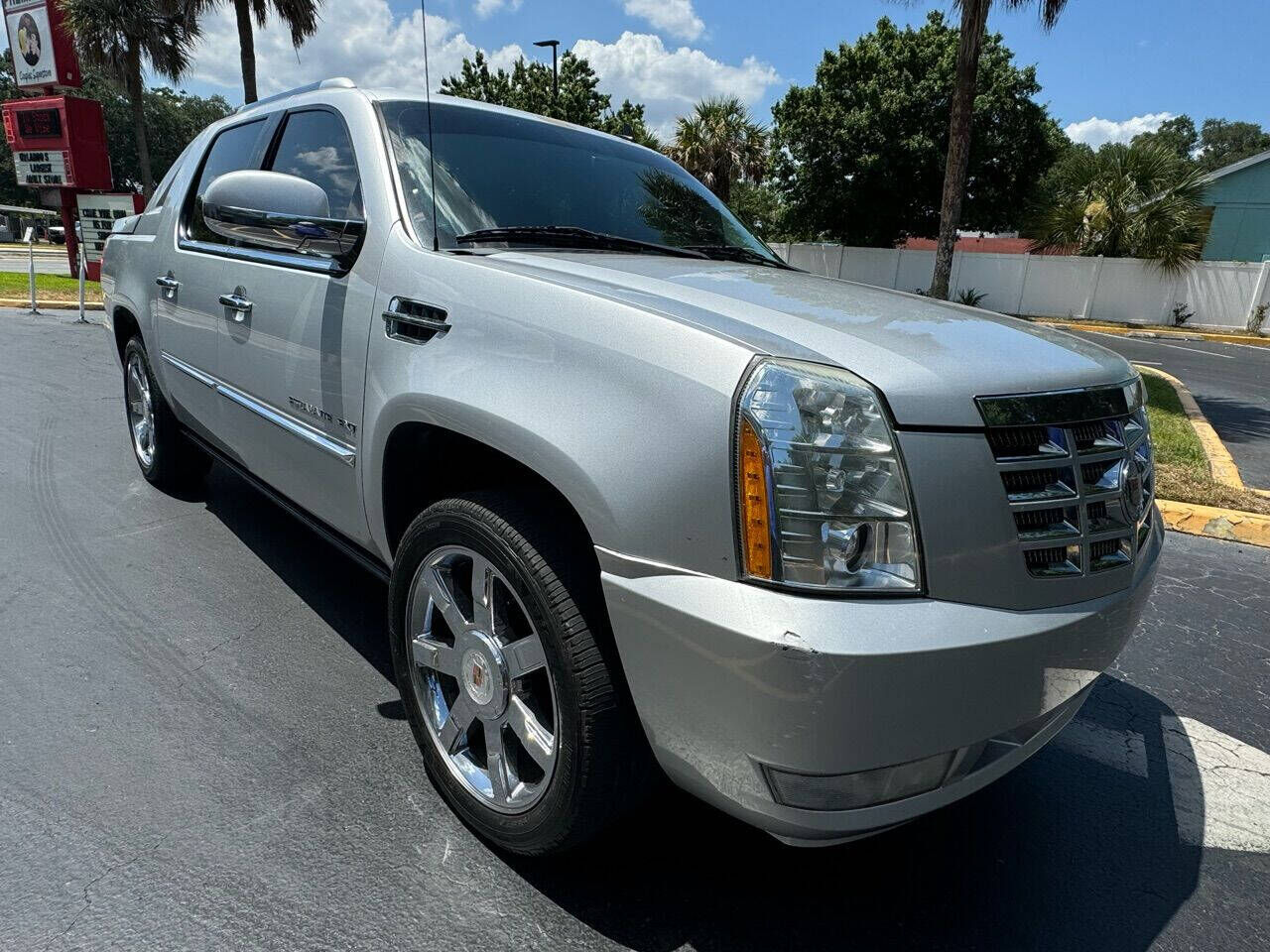 2013 CADILLAC Escalade