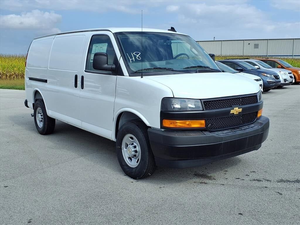 2025 CHEVROLET Express