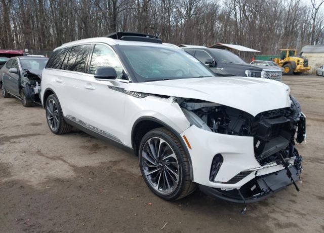 2025 LINCOLN Aviator