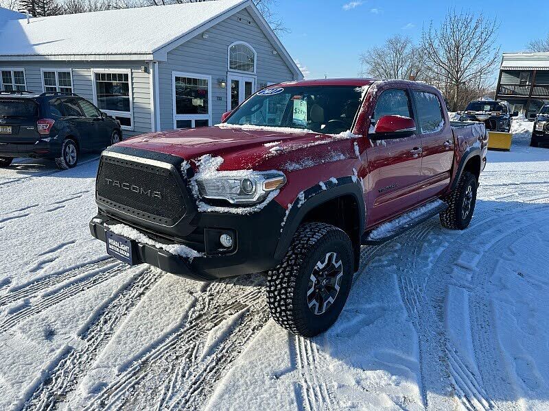 2017 TOYOTA Tacoma