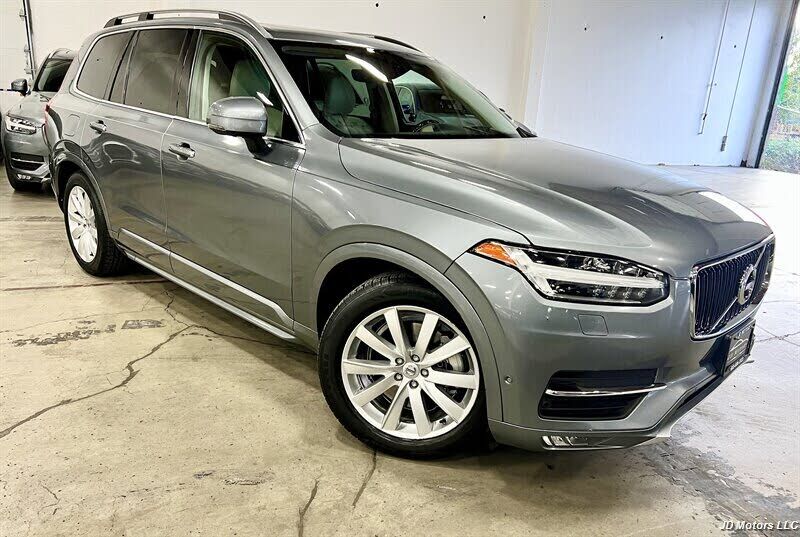 2016 VOLVO XC90