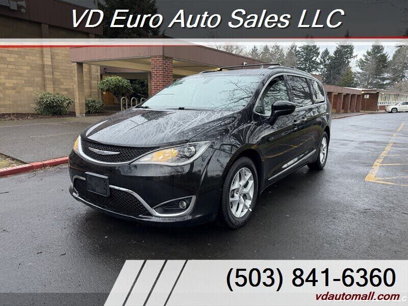 2017 CHRYSLER Pacifica