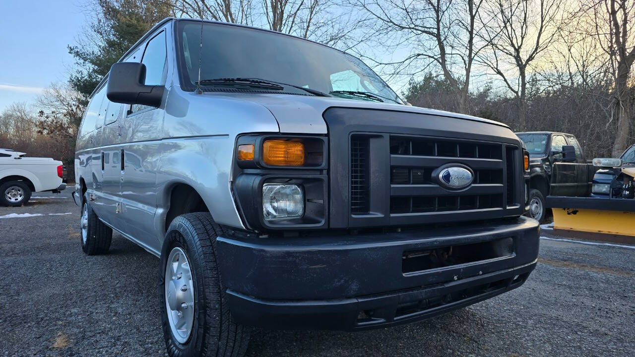 2014 FORD E-350