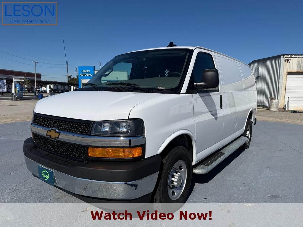 2024 CHEVROLET Express
