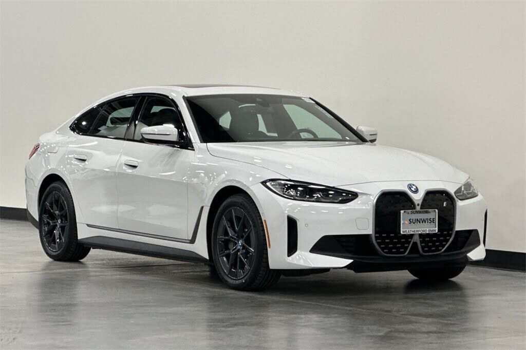 2023 BMW i4