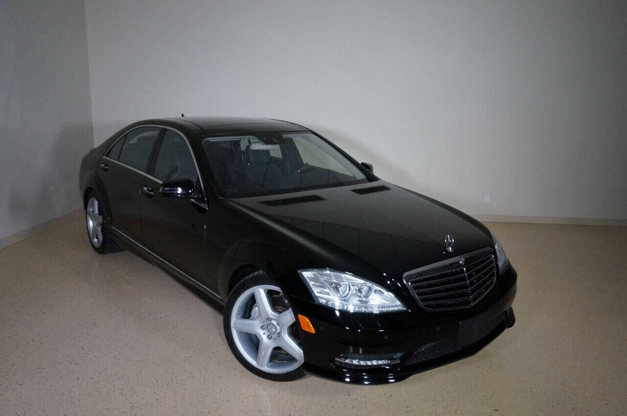 2011 MERCEDES-BENZ S-Class