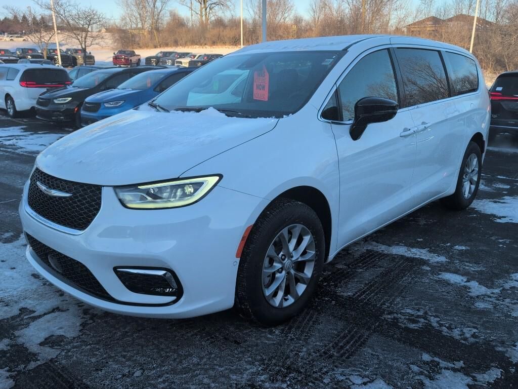 2026 CHRYSLER Pacifica