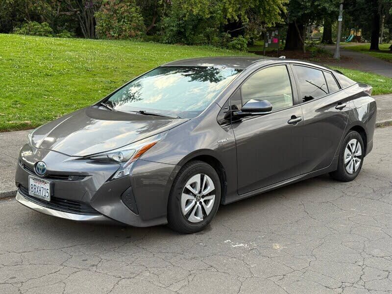 2018 TOYOTA PRIUS