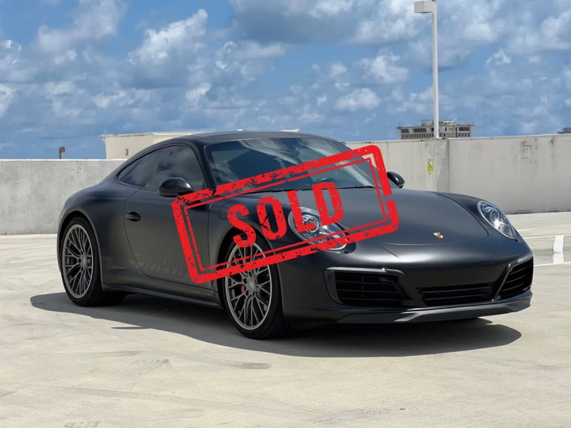 2017 PORSCHE 911