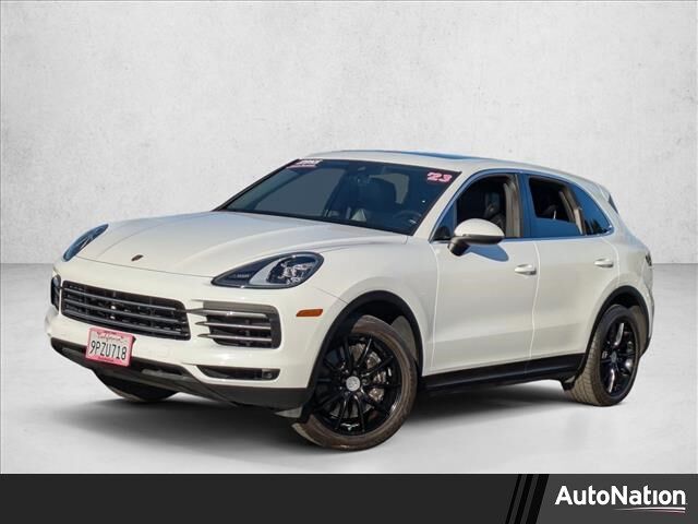 2023 PORSCHE Cayenne