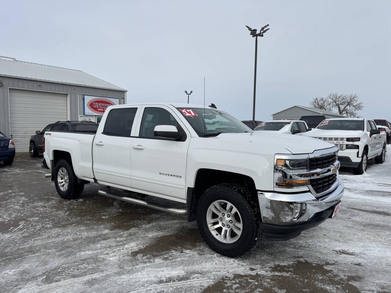 2017 CHEVROLET Silverado