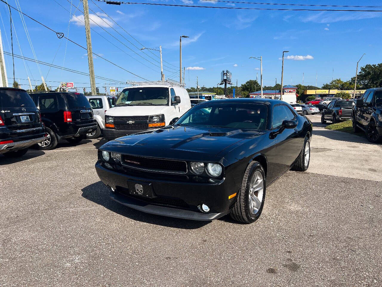 2013 DODGE Challenger
