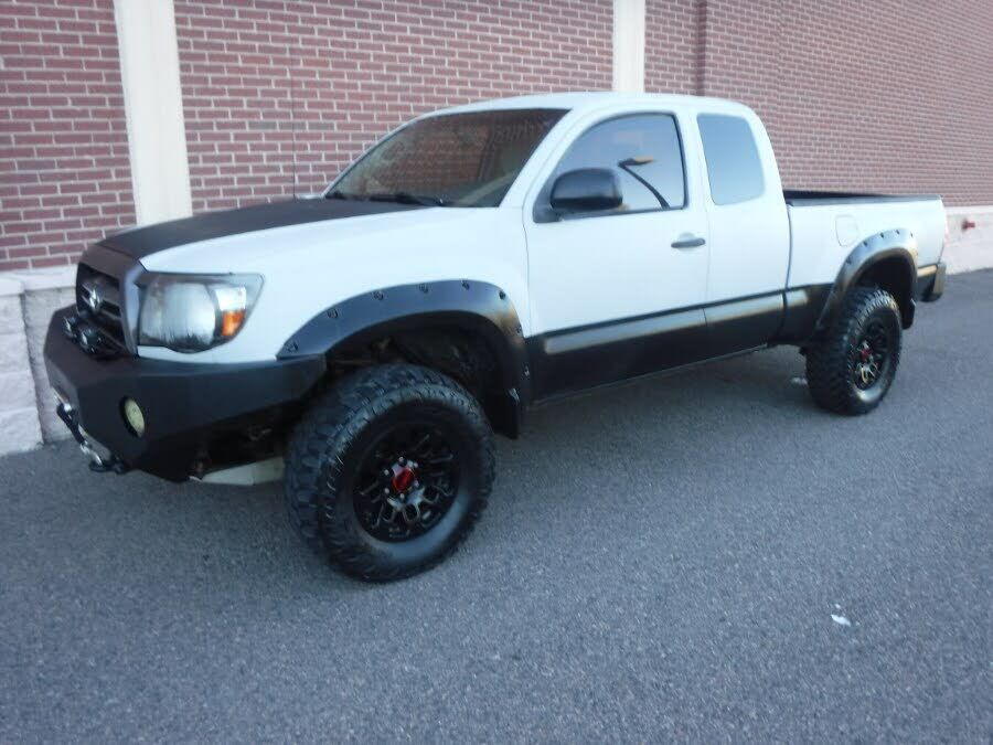2005 TOYOTA Tacoma