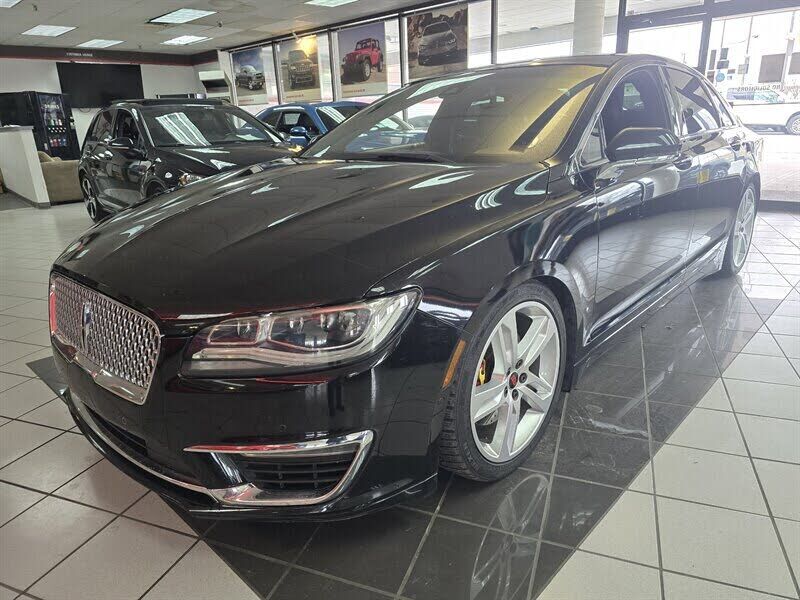2017 LINCOLN MKZ