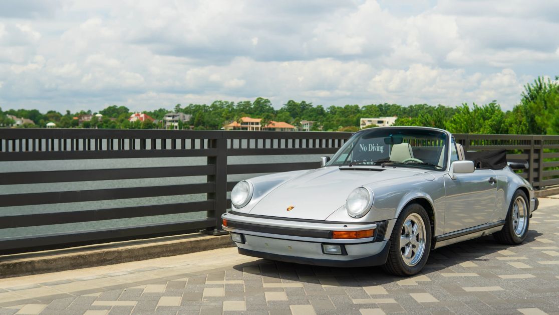 1989 PORSCHE 911